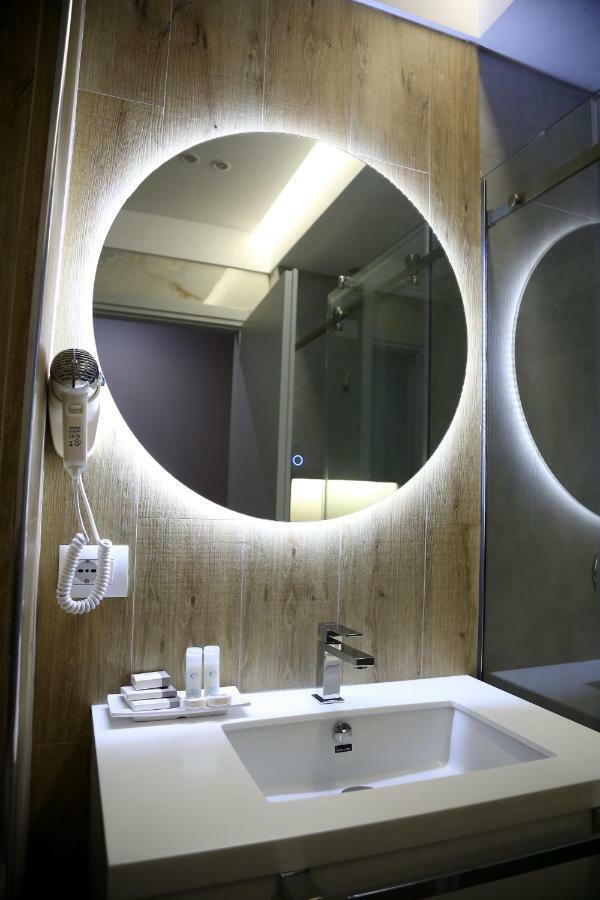 Hotel One Vlorë Eksteriør billede