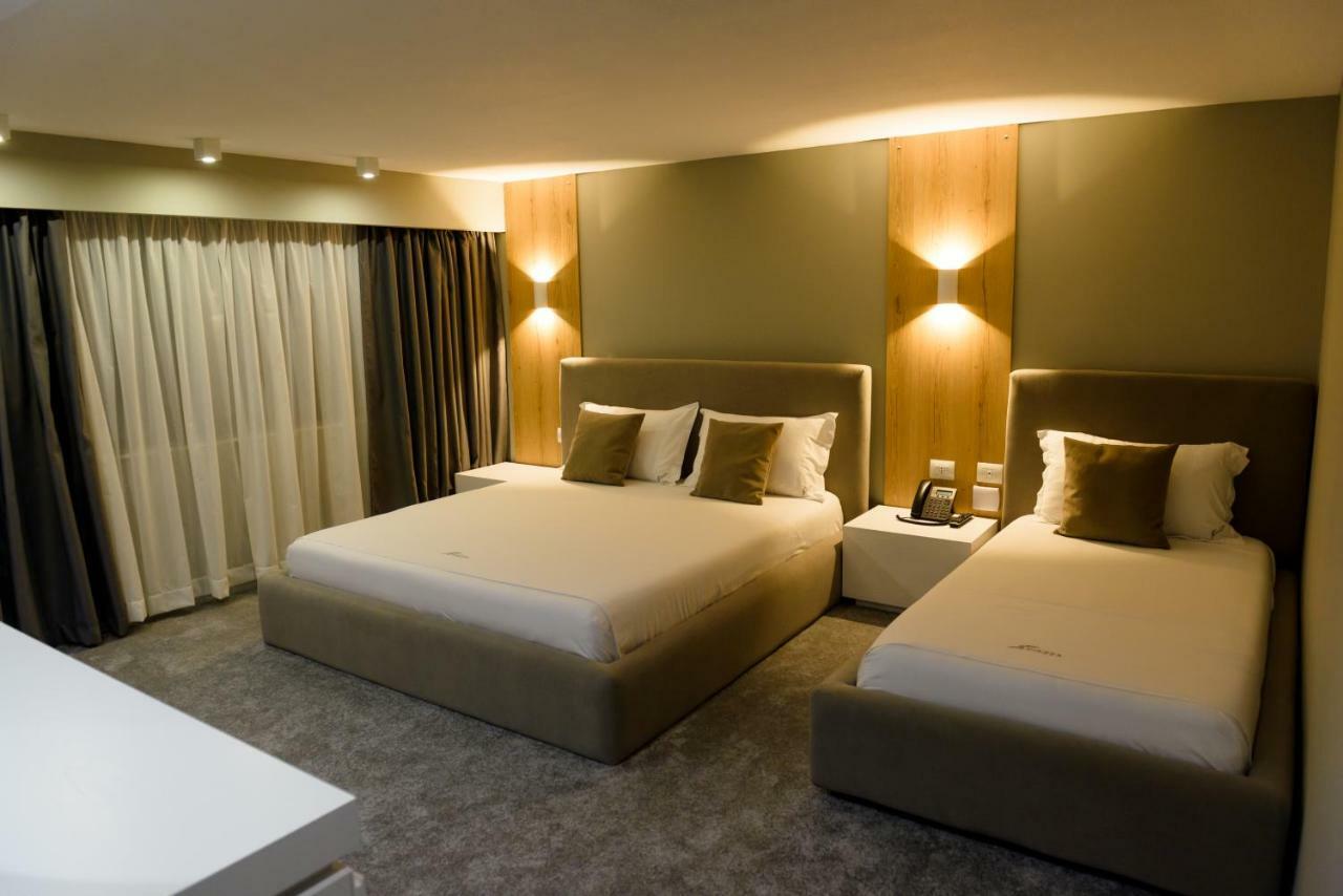 Hotel One Vlorë Eksteriør billede