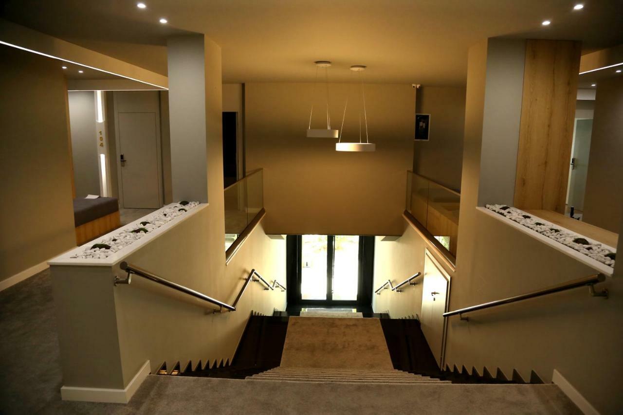 Hotel One Vlorë Eksteriør billede